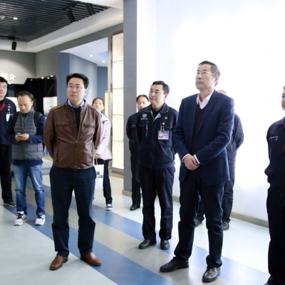 中航文化計(jì)紅勝一行到中航電測調(diào)研